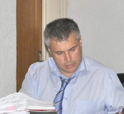 Nu se fac alegeri la Poarta Albă până când instanţa nu decide soarta lui Delicoti